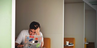 Balancing Work and Study: Top Tips for Working Students Post image